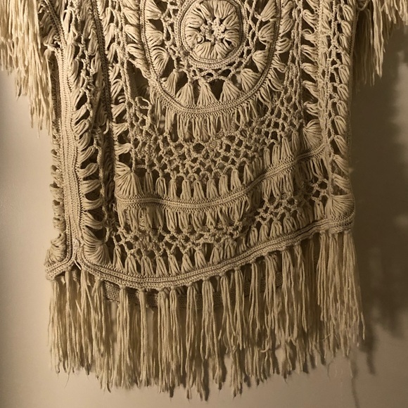 Beige knit short sleeved pullover - Picture 4 of 5